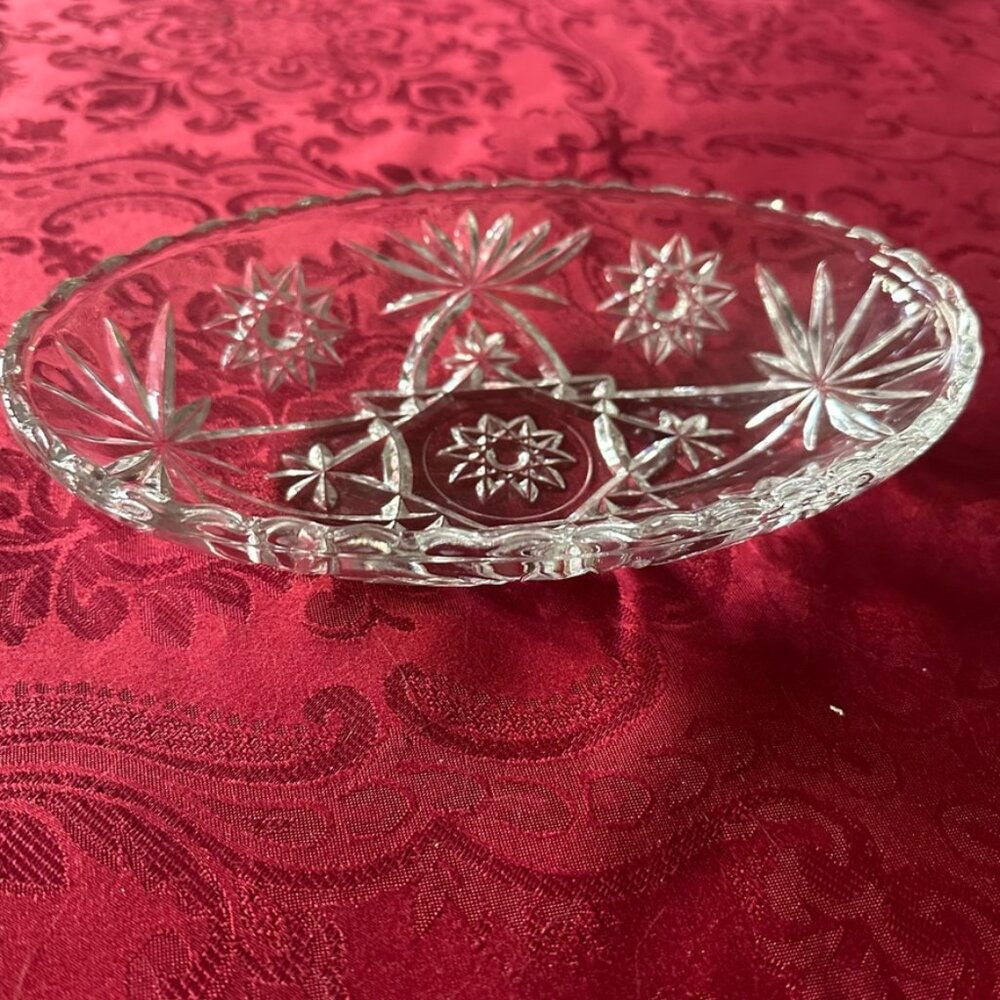 Vintage ANCHOR HOCKING Early American Prescut EAPC Glass Oval Dish Starbust
